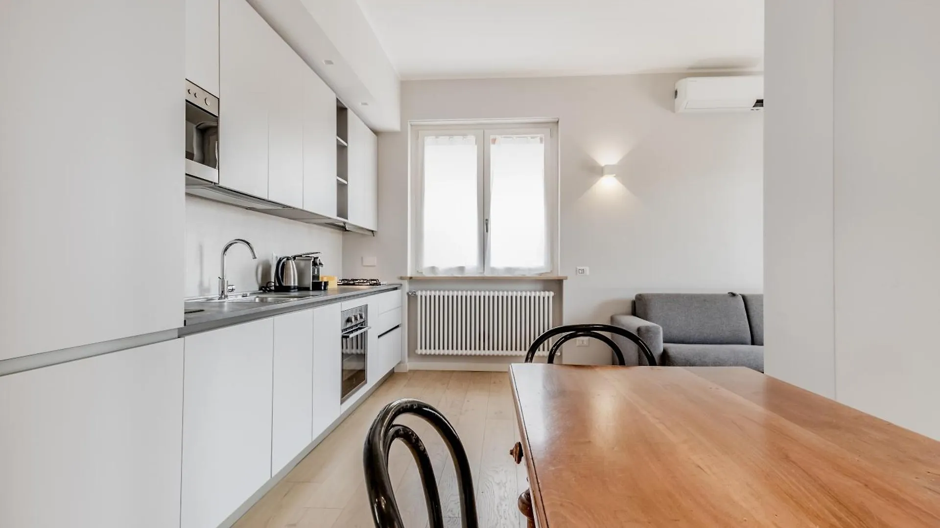 L'Attico Con Terrazza In Corso Francia Apartment Rome 0*,